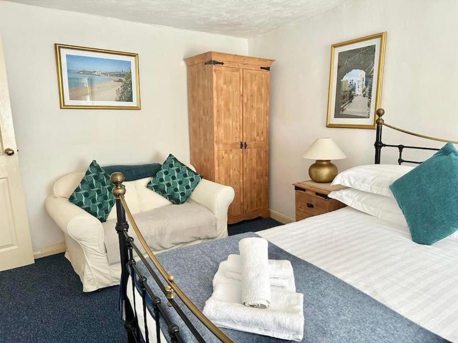 Ship Cottage Tenby Beach 50M Exterior foto